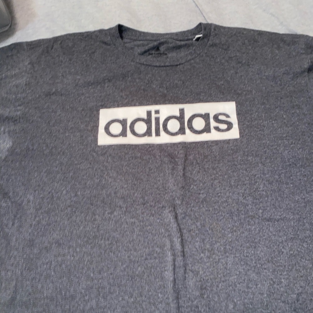 adidas gray tee